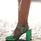 Sandalias de tacón verde metalizado SWALLOW.