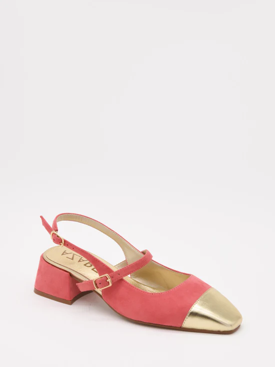 Zapatos coral con punta dorada AZAREY.