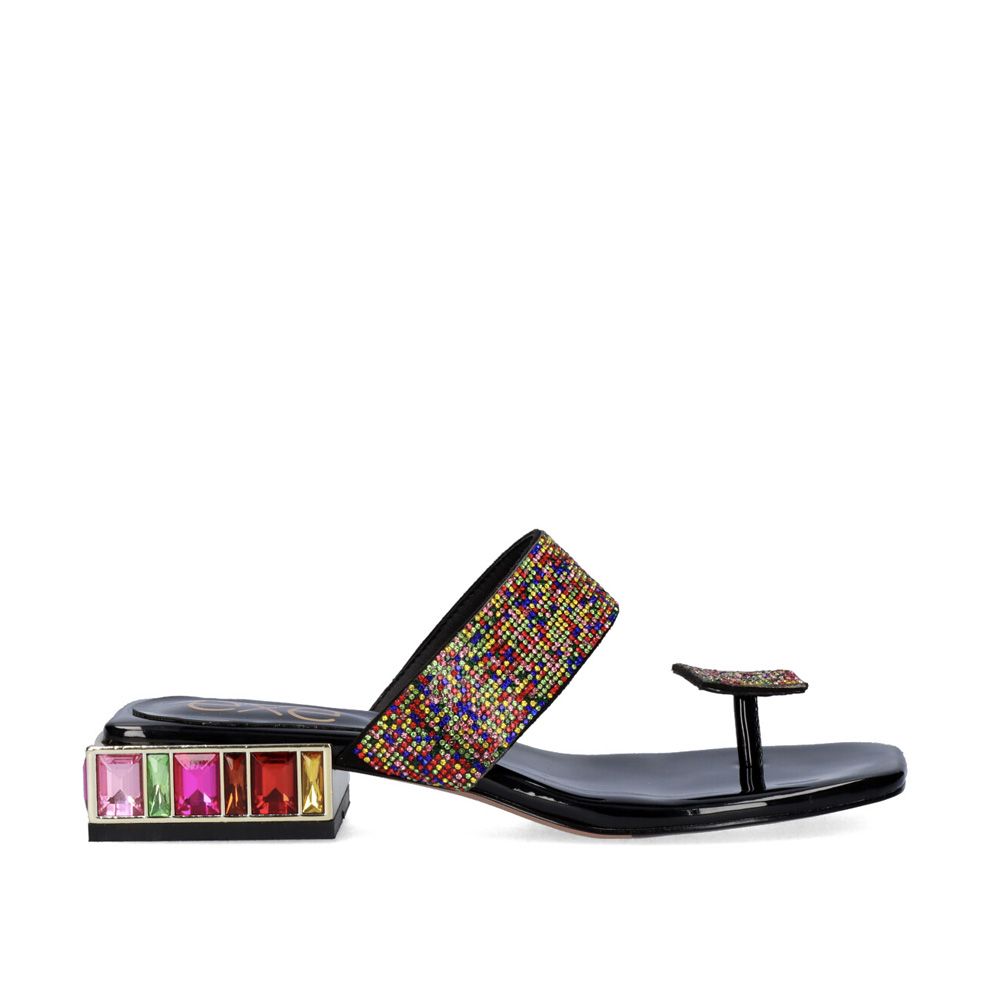 summer-272_black_patent-1