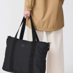 Bolso acolchado Tupan negro TANTÄ.