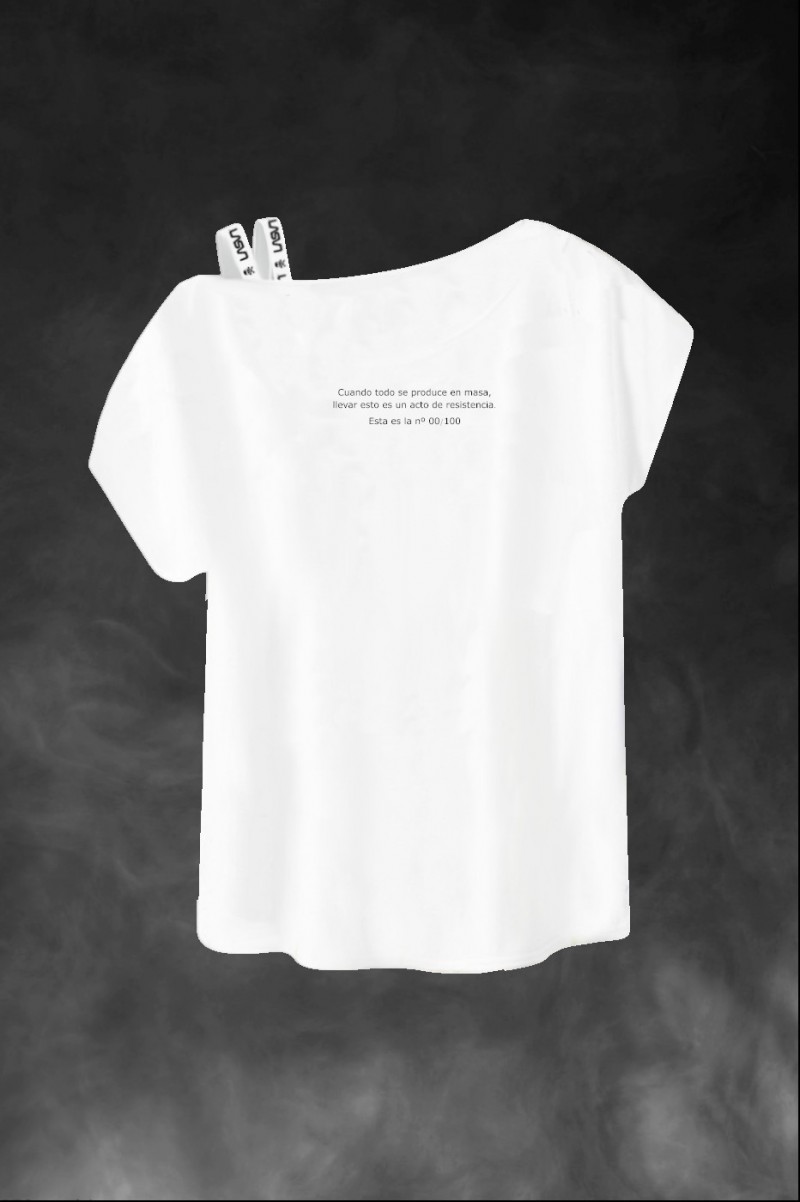 camiseta-de-mujer-lasal-print-blanco (1)